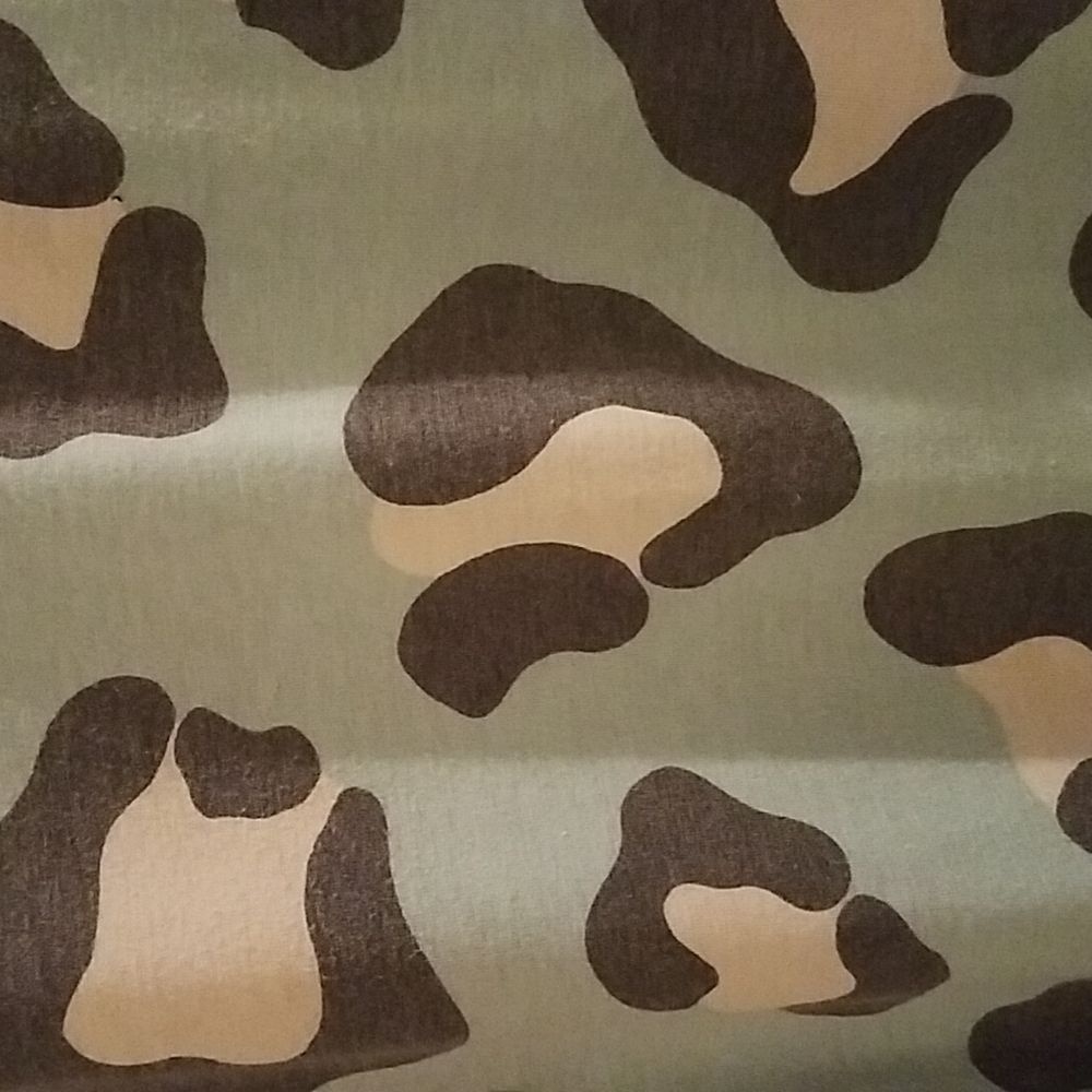 Leopard Print Top - Picture 4 of 7